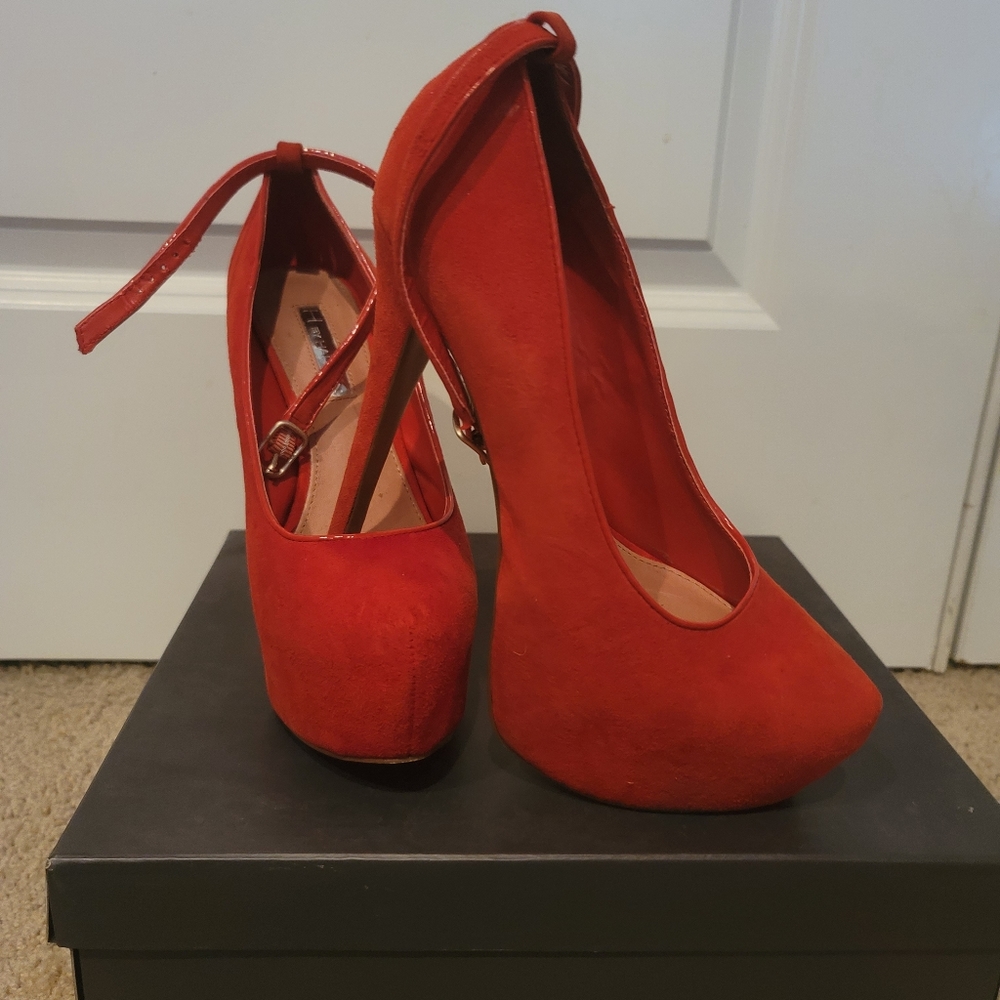 high heel shoes